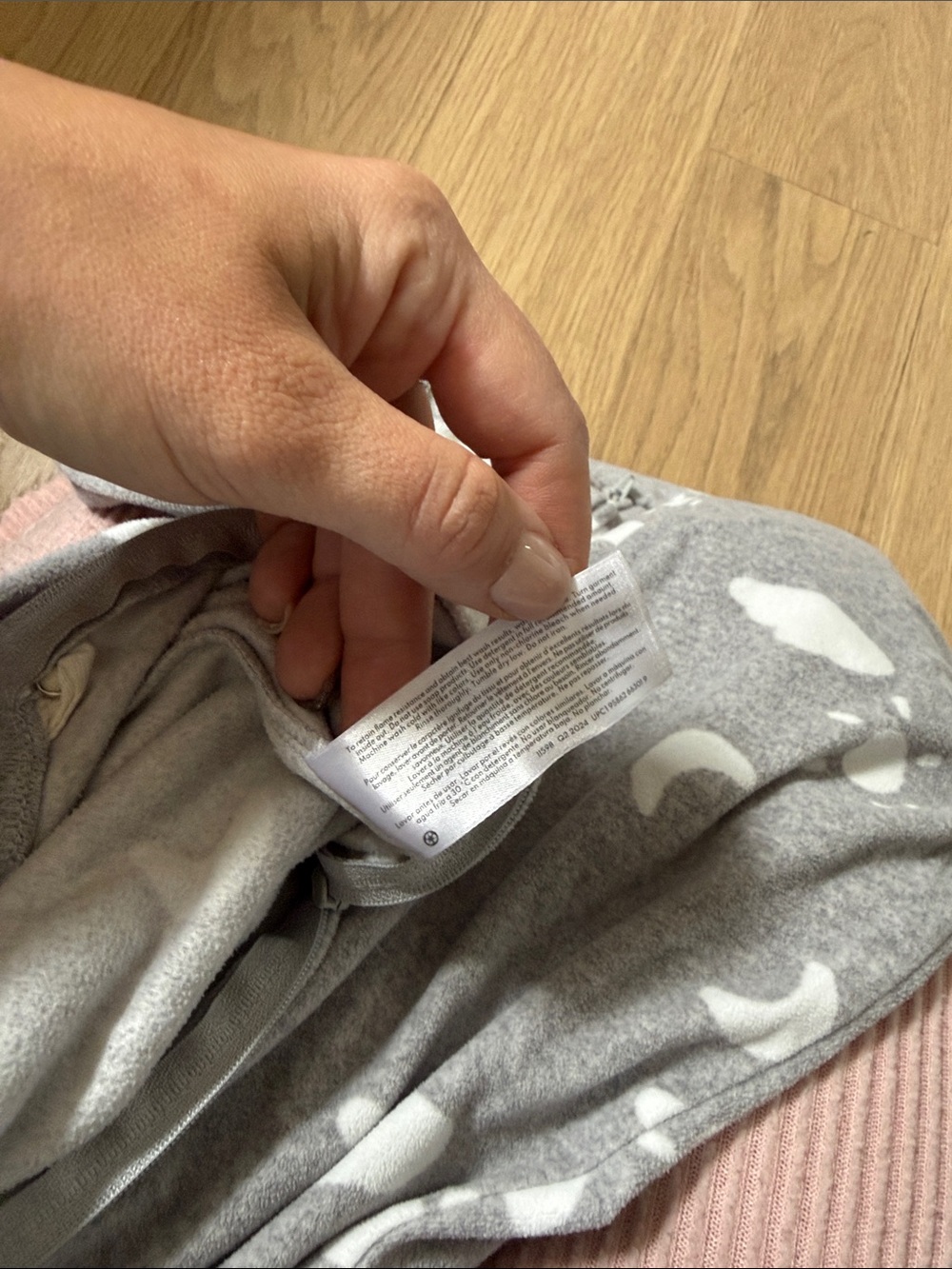 Carter's Gray Cloud & Moon Sleep Sack Pajamas - Cozy Zippered Sleeper 6-9 Months - Picture 5 of 5